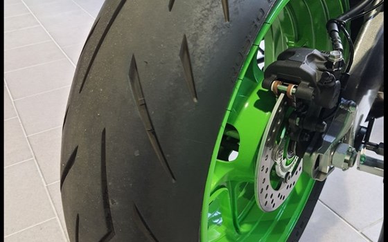 Gebrauchtmotorrad Kawasaki Ninja ZX-6R 40th Anniversary Edition - Bild 14