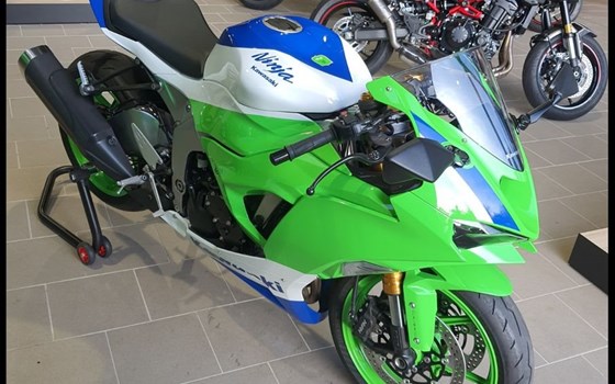 Gebrauchtmotorrad Kawasaki Ninja ZX-6R 40th Anniversary Edition - Bild 4
