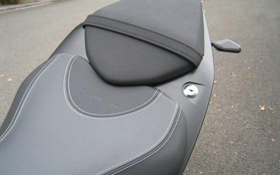 Gebrauchtmotorrad Suzuki GSX-8S - Bild 14