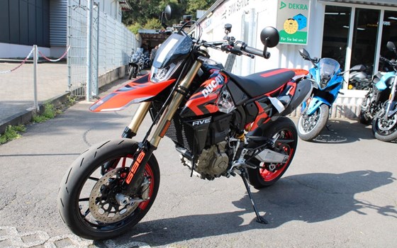 Gebrauchtmotorrad Ducati Hypermotard 698 Mono RVE - Bild 2