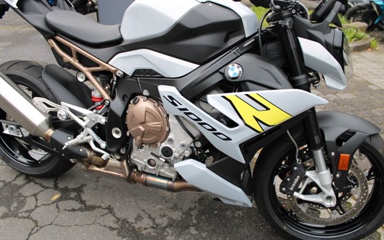 Gebrauchtmotorrad BMW S 1000 R - Bild 8