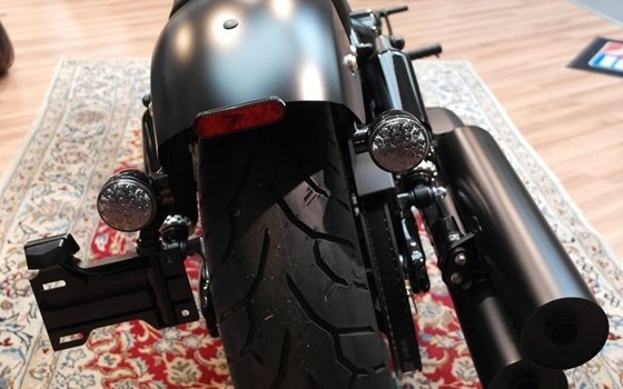 Neufahrzeug Indian Chief Bobber Dark Horse - Bild 6