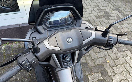Gebrauchtmotorrad Yamaha NMAX 125 - Bild 9