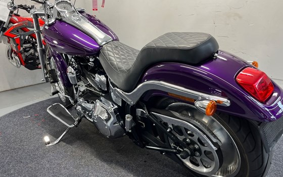 Gebrauchtmotorrad Harley-Davidson Softail Deuce FXSTD - Bild 15