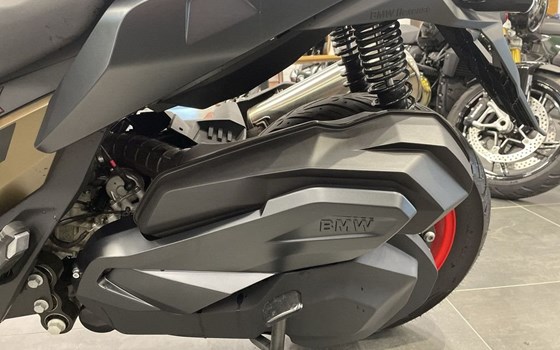 Gebrauchtmotorrad BMW C 400 X - Bild 11