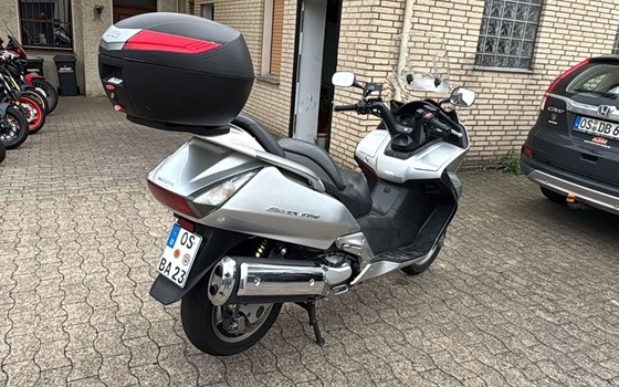 Gebrauchtmotorrad Honda Silver Wing 600 - Bild 3