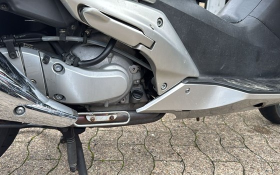 Gebrauchtmotorrad Honda Silver Wing 600 - Bild 7