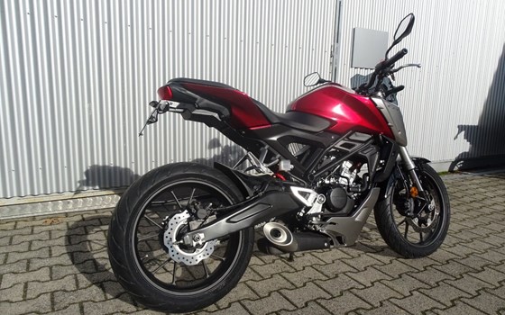 Gebrauchtmotorrad Honda CB125R - Bild 4