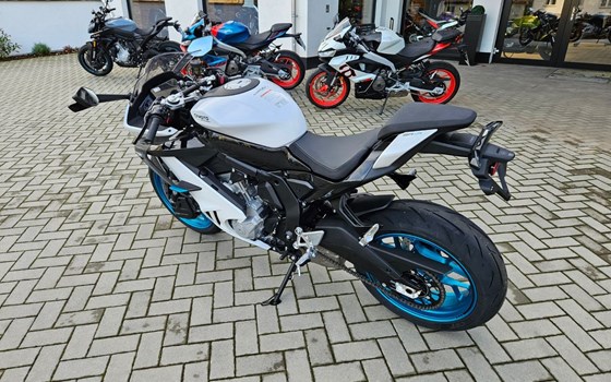 Neufahrzeug CFMOTO 675SR-R - Bild 23
