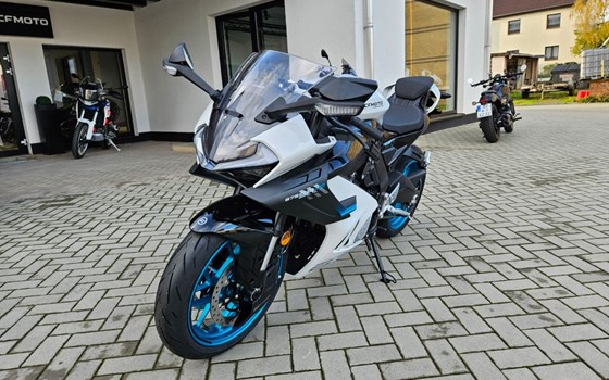 Neufahrzeug CFMOTO 675SR-R - Bild 24