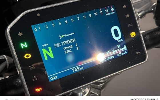 Gebrauchtmotorrad Kawasaki Z900 RS - Bild 5