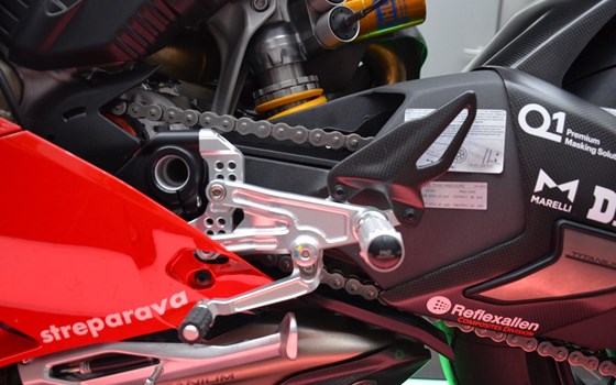 Neufahrzeug Ducati Panigale V4 S - Bild 14