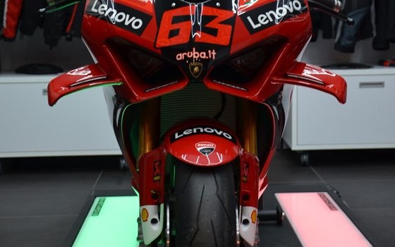 Neufahrzeug Ducati Panigale V4 S - Bild 3