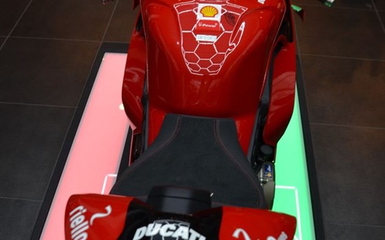 Neufahrzeug Ducati Panigale V4 S - Bild 6