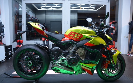 Gebrauchtmotorrad Ducati Streetfighter V4 Lamborghini - Bild 1