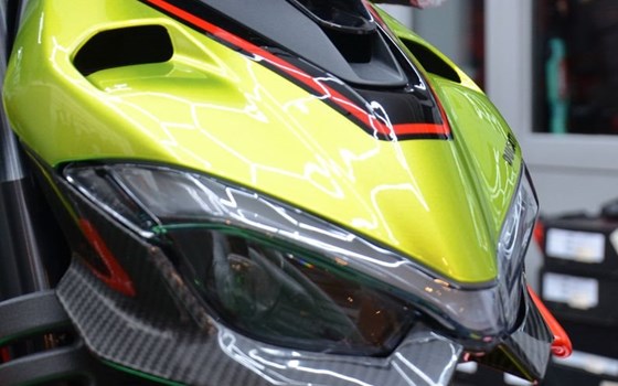 Gebrauchtmotorrad Ducati Streetfighter V4 Lamborghini - Bild 5