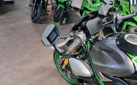 Gebrauchtmotorrad Kawasaki Z900 SE - Bild 6