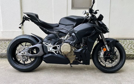 Neufahrzeug Ducati Streetfighter V4 - Bild 1