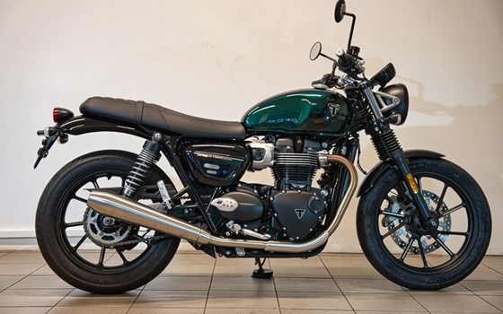 Gebrauchtmotorrad Triumph Speed Twin 900 - Bild 2