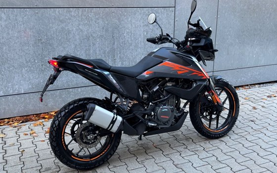 Gebrauchtmotorrad KTM 390 Adventure - Bild 6