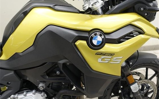 Gebrauchtmotorrad BMW F 750 GS - Bild 3