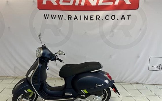 Gebrauchtmotorrad Vespa GTS 300 hpe Super Tech - Bild 1