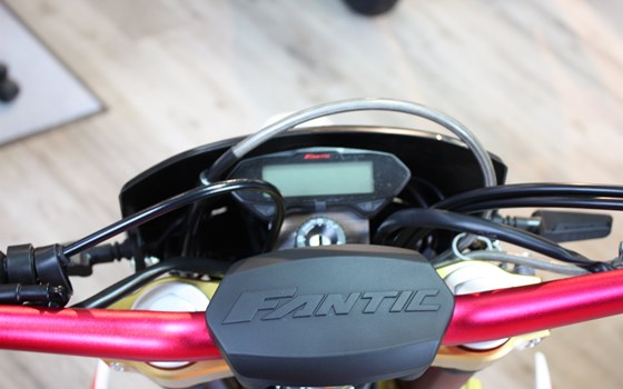 Neufahrzeug Fantic XMF 125 Competition - Bild 8