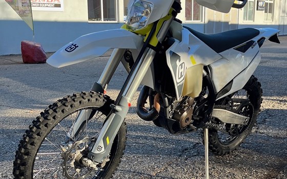 Gebrauchtmotorrad Husqvarna FE 250 - Bild 3