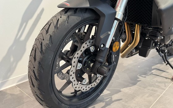 Neufahrzeug Honda CB750 Hornet - Bild 6