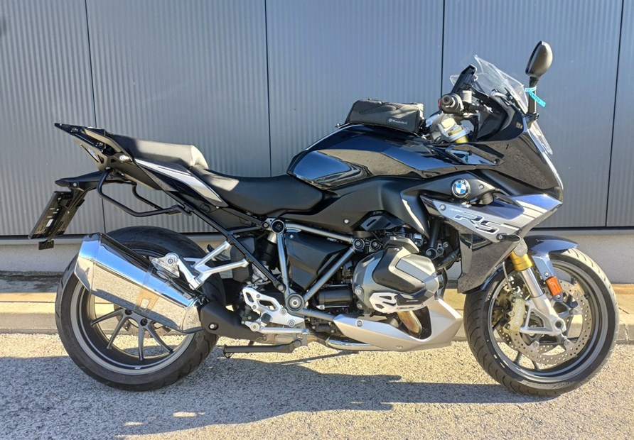 BMW R 1250 RS (imperial-blau metallic)