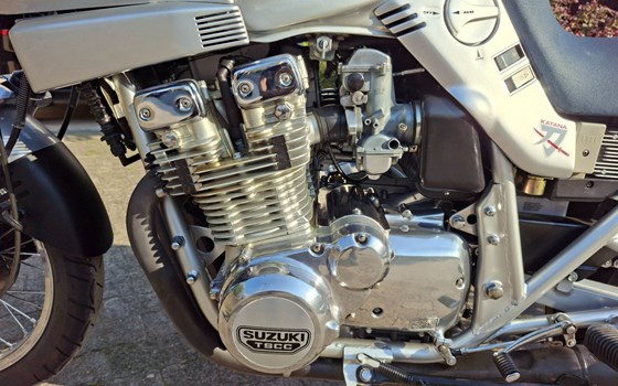 Gebrauchtmotorrad Suzuki GSX 1100S Katana - Bild 1
