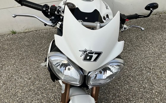 Gebrauchtmotorrad Triumph Speed Triple 1050 - Bild 10