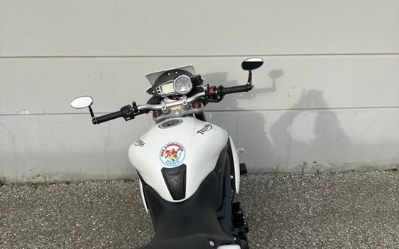 Gebrauchtmotorrad Triumph Speed Triple 1050 - Bild 15