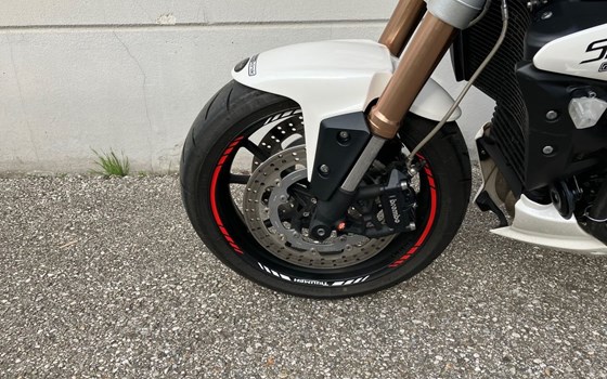 Gebrauchtmotorrad Triumph Speed Triple 1050 - Bild 7