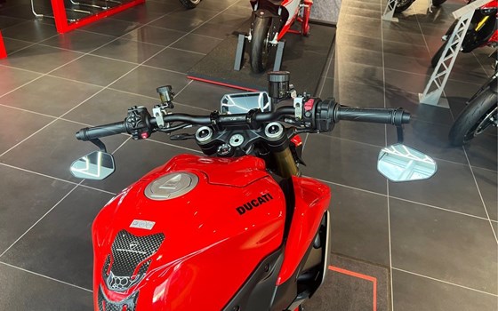 Neufahrzeug Ducati Streetfighter V2 - Bild 5