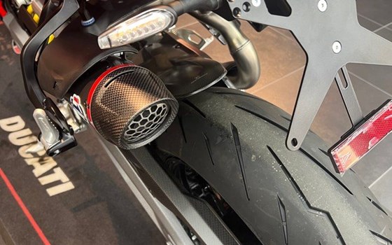 Neufahrzeug Ducati Streetfighter V2 - Bild 8