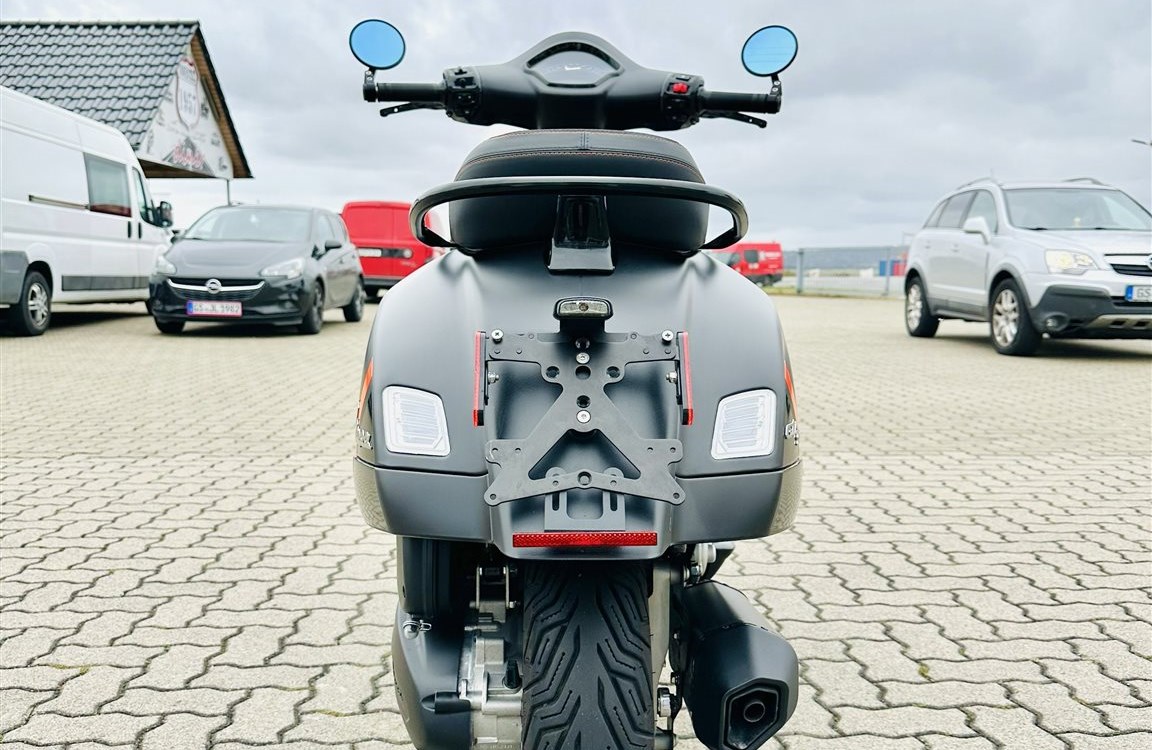 Angebot Vespa GTS 300 Super Sport