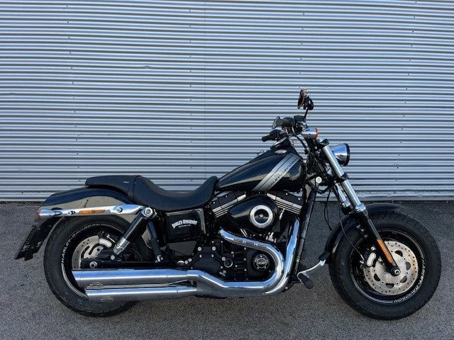 Harley-Davidson Dyna Fat Bob FXDF (Vivid Black) - Bild 2