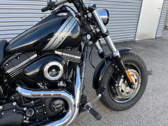 Harley-Davidson Dyna Fat Bob FXDF (Vivid Black) - Bild 3