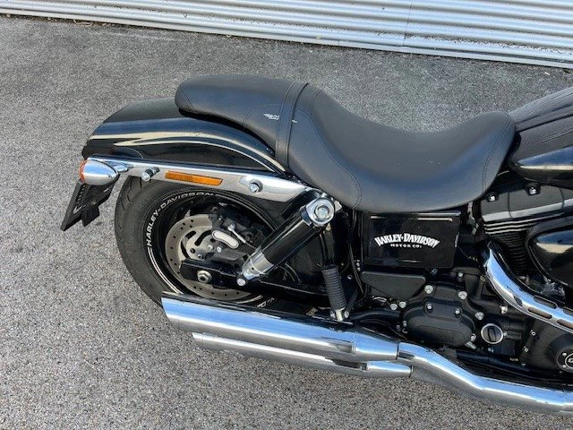 Harley-Davidson Dyna Fat Bob FXDF (Vivid Black) - Bild 6