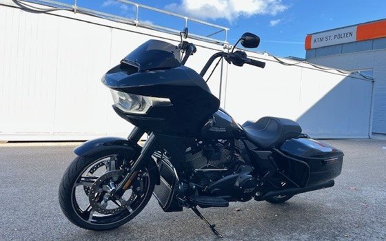 Gebrauchtmotorrad Harley-Davidson Road Glide FLTRX - Bild 11