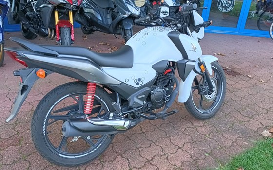 Gebrauchtmotorrad Honda CBF 125 - Bild 2
