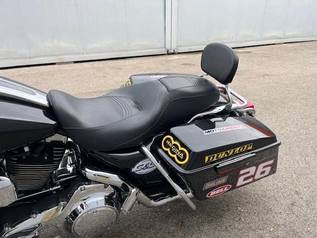 Harley-Davidson Street Glide FLHX (Vivid Black) - Bild 11