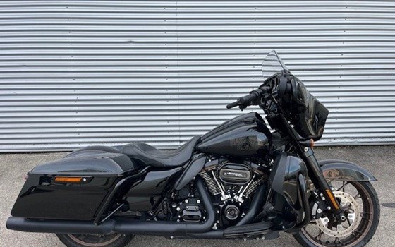 Gebrauchtmotorrad Harley-Davidson Touring Street Glide ST - Bild 2