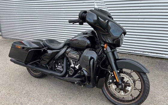 Gebrauchtmotorrad Harley-Davidson Touring Street Glide ST - Bild 4