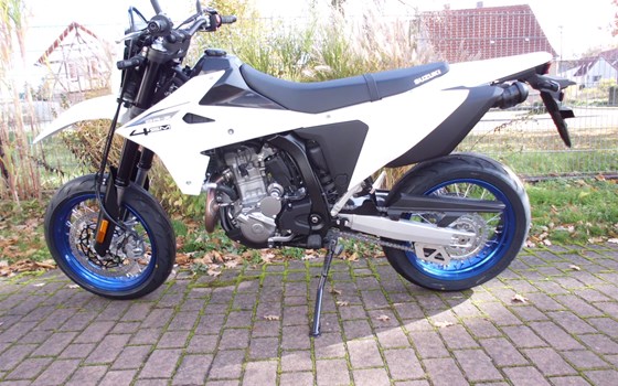 Neufahrzeug Suzuki DR-Z4SM - Bild 2