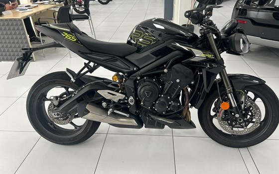 Gebrauchtmotorrad Triumph Street Triple RS - Bild 7