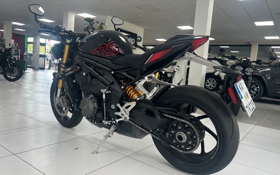 Gebrauchtmotorrad Triumph Speed Triple RS - Bild 5