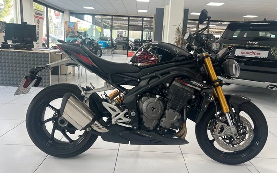 Gebrauchtmotorrad Triumph Speed Triple RS - Bild 6