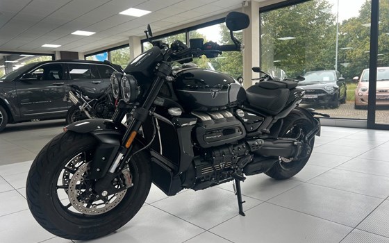 Gebrauchtmotorrad Triumph Rocket 3 R - Bild 2